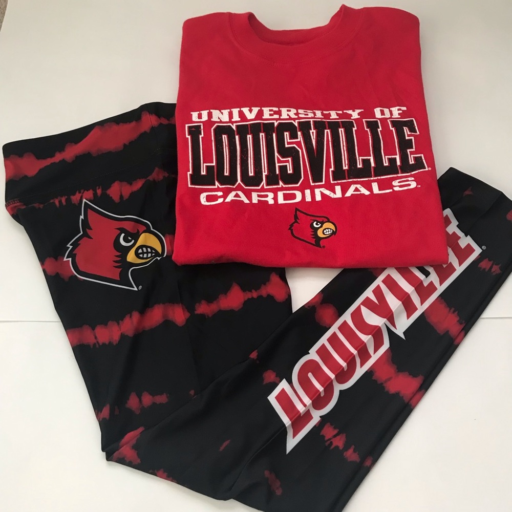 Louisville University shirt and leggings set